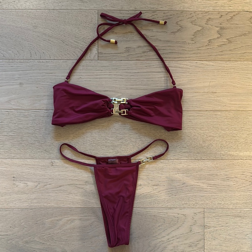 Heart of Sun Burgundy Bikini Set